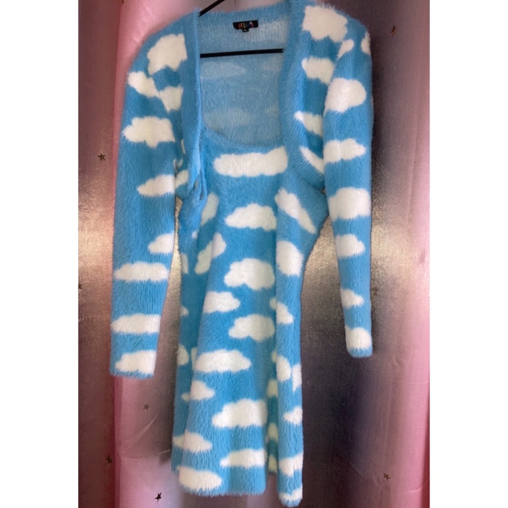 dELiA*s Fuzzy Clouds Dress Set (L)